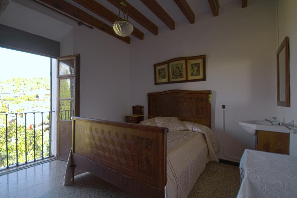 Hostal Miramar Deià Pokoj fotografie