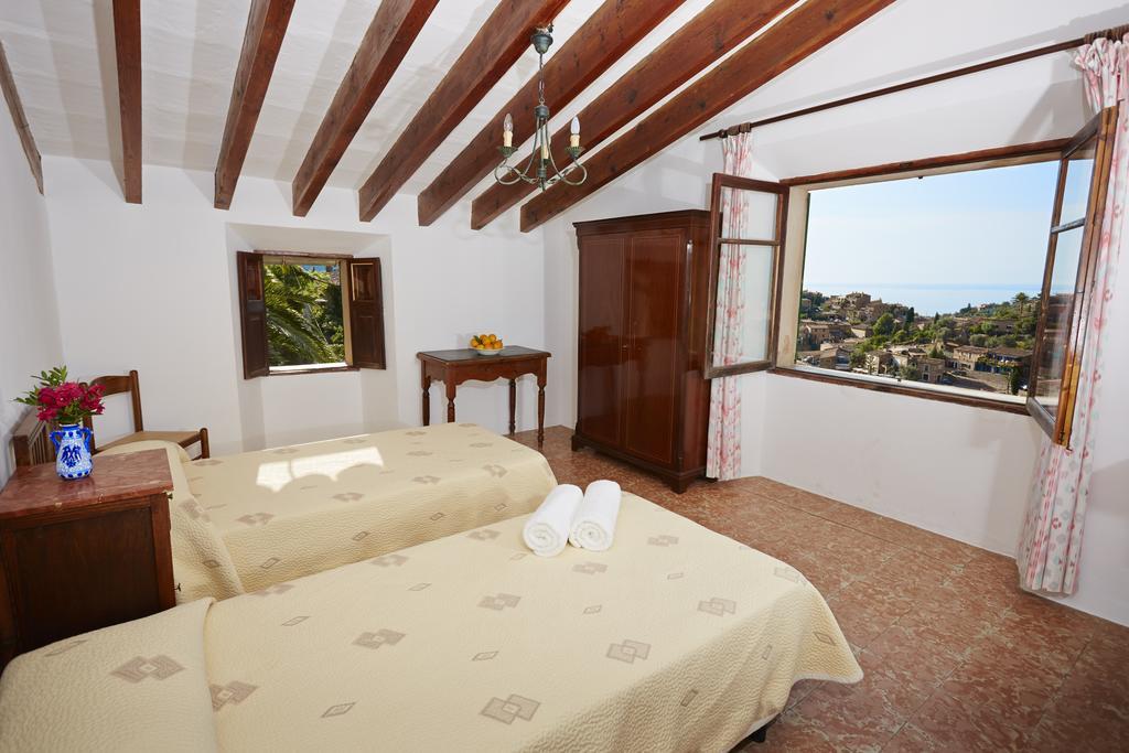 Hostal Miramar Deià Pokoj fotografie